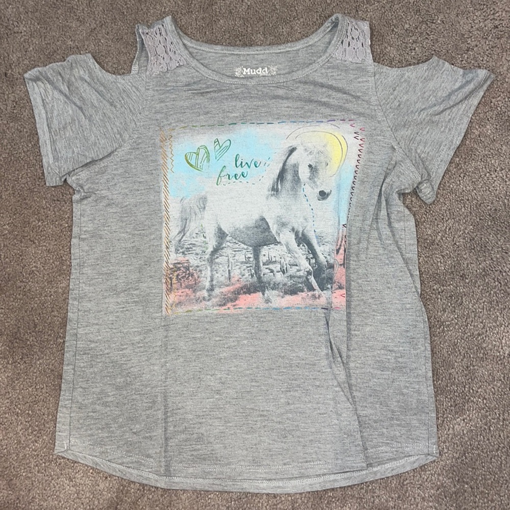 Mudd Girls ‘Live Free’ horse tee